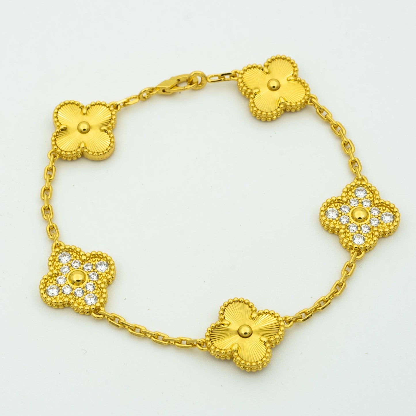 [Regalia jewelry]CLOVER BRACELET 5 MOTIFS GOLD DIAMOND