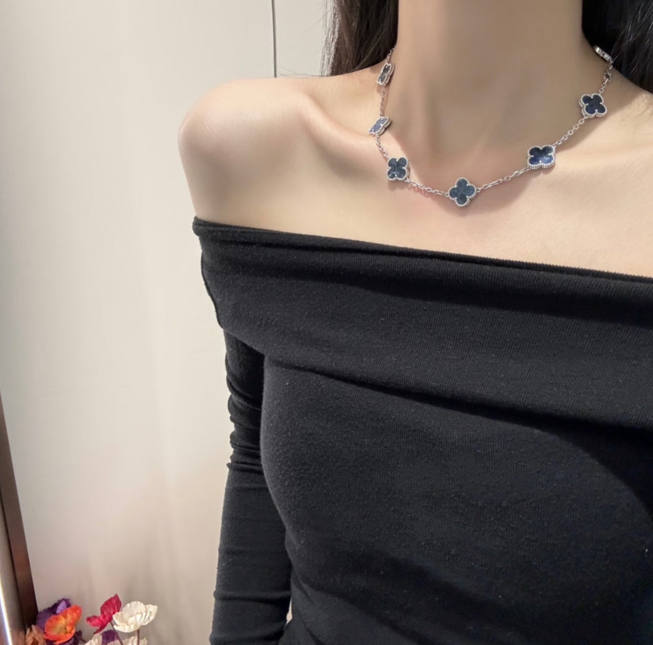 [Regalia jewelry]CLOVER 10 MOTIFS BIDE STONE NECKLACE