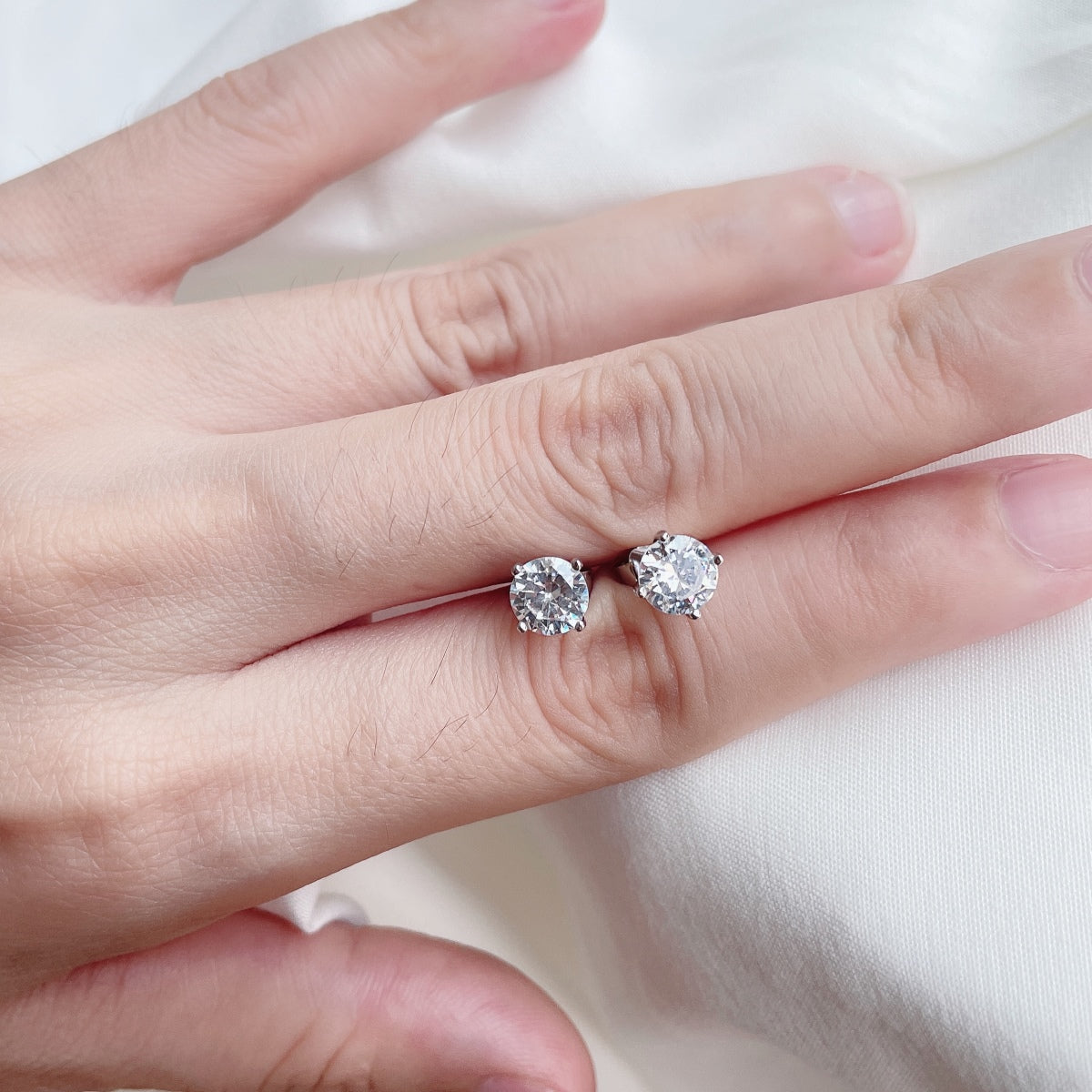 [Regalia jewelry]Unique Round Shape Earrings