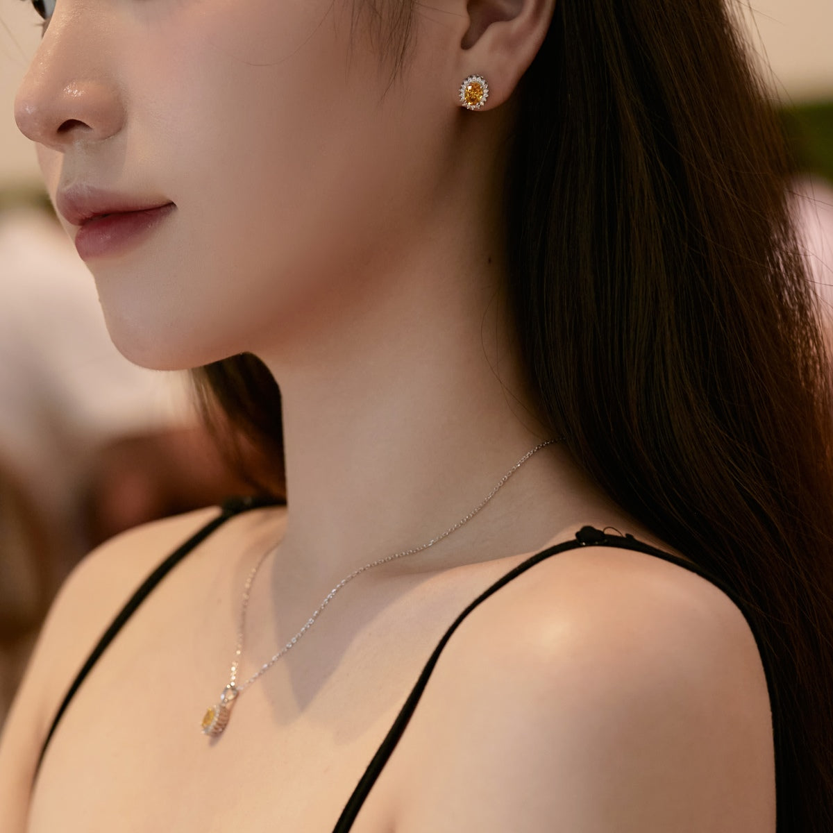[Regalia jewelry]Delicate Radiant Oval Cut Daily Earrings