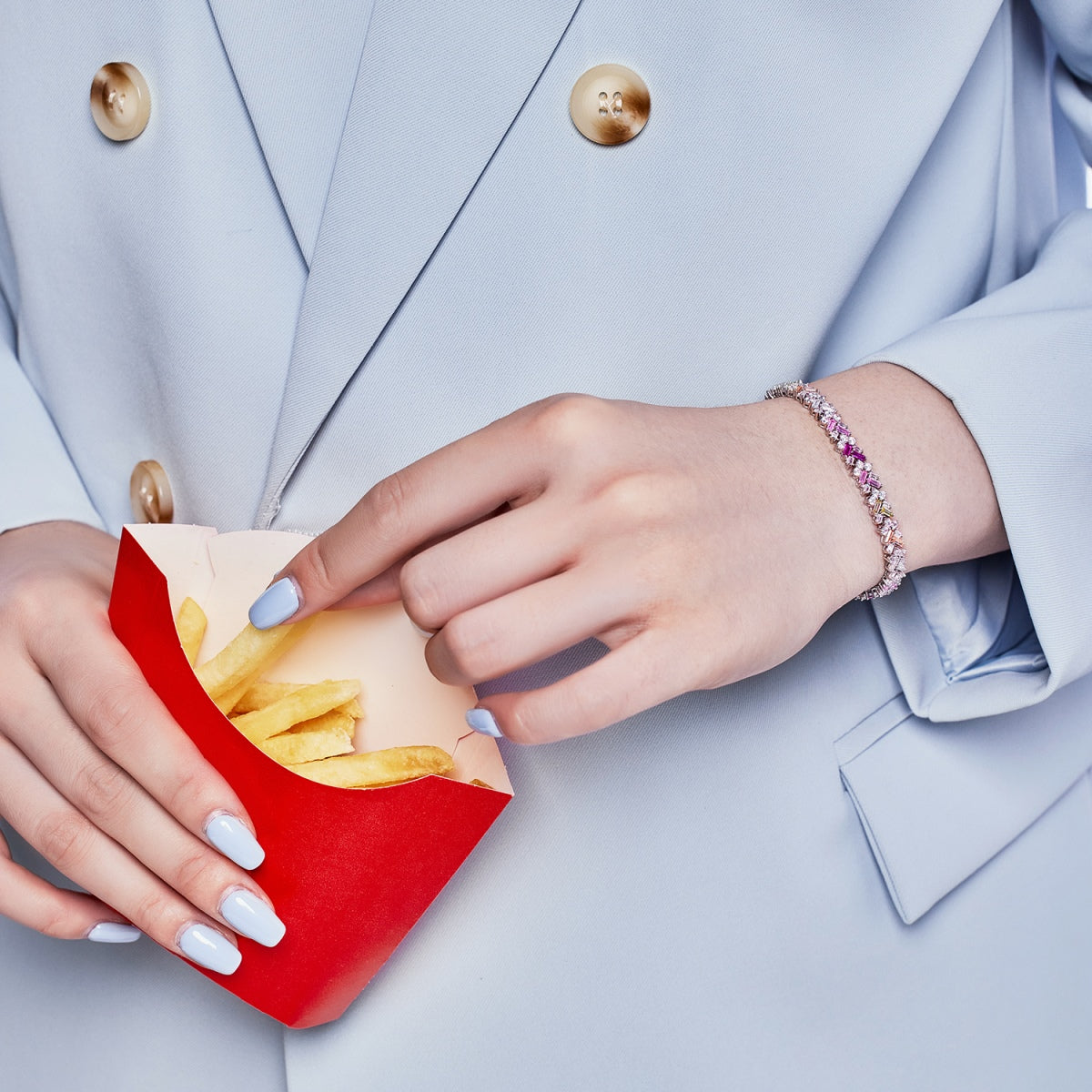 [Regalia jewelry]Dazzling Unique Multi Shape Daily Bracelet