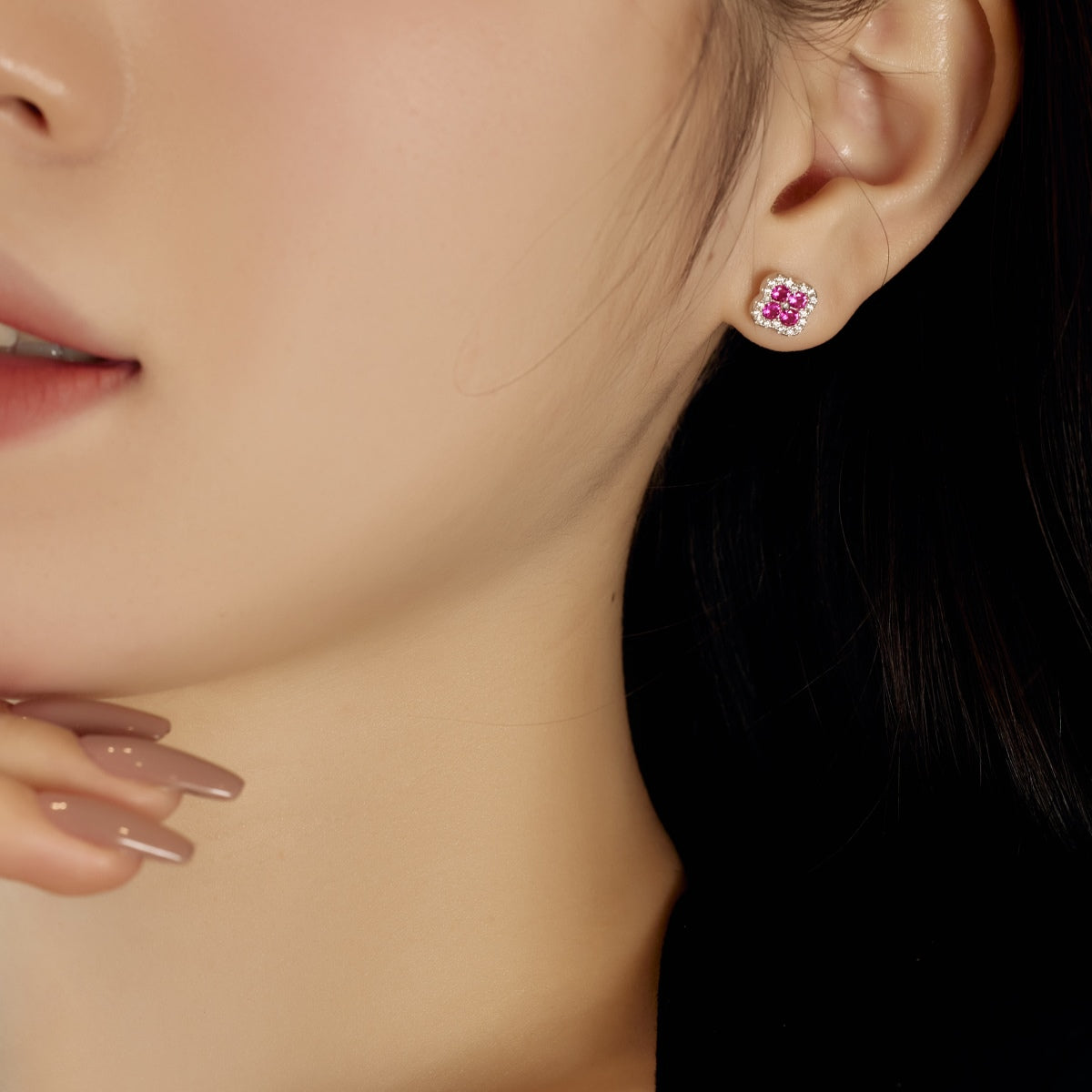 [Regalia jewelry]Four-Leaf Clover Flower Shaped Earrings