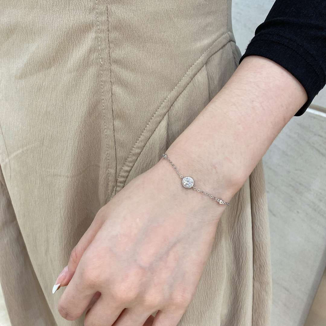 [Regalia jewelry]Dazzling Round Cut Shape Bracelet