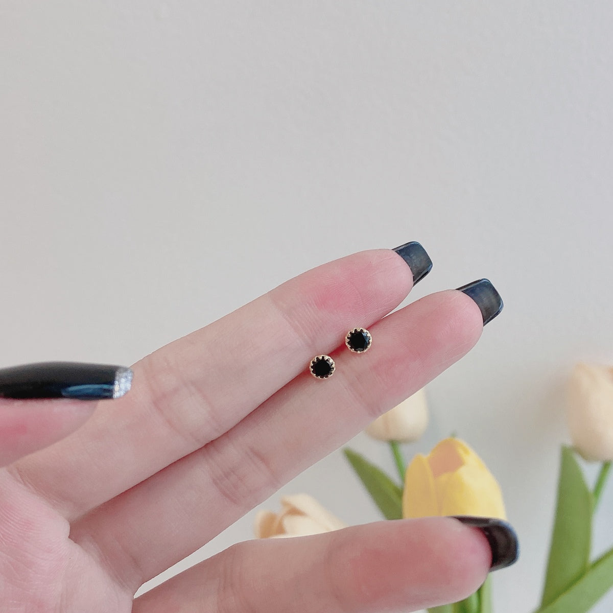 [Regalia jewelry]Sparkling Colorful Round Shape Earrings