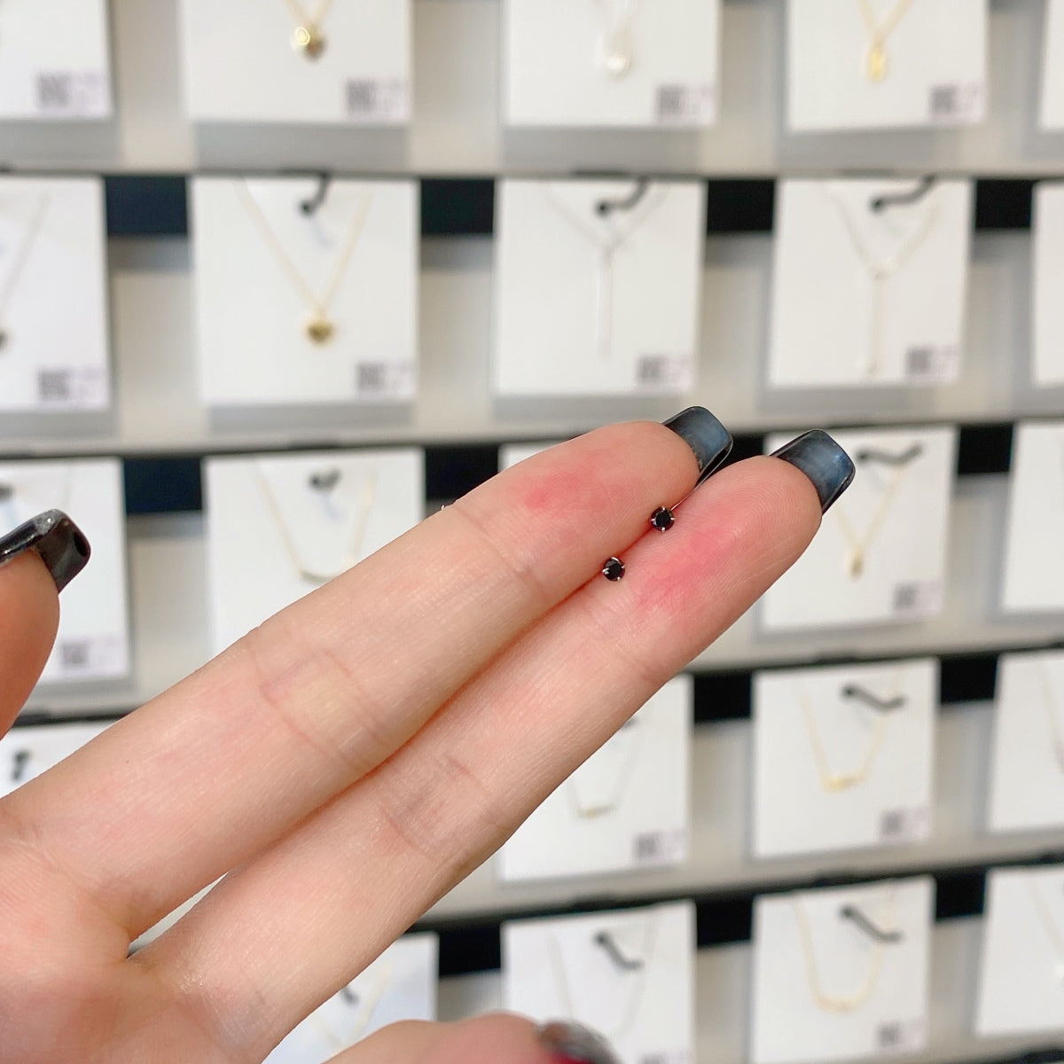 [Regalia jewelry]Delicate Solitaire Earrings