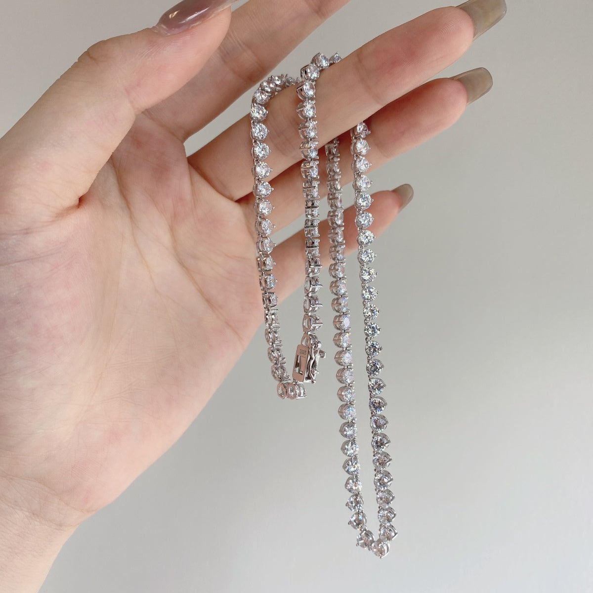 [Regalia jewelry]Ornate Heart Cut Tennis Necklace