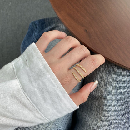 [Regalia jewelry]Unique Vibrant Entangle Daily Ring