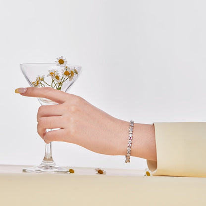 [Regalia jewelry]Dazzling Radiant Multi Cut Daily Bracelet