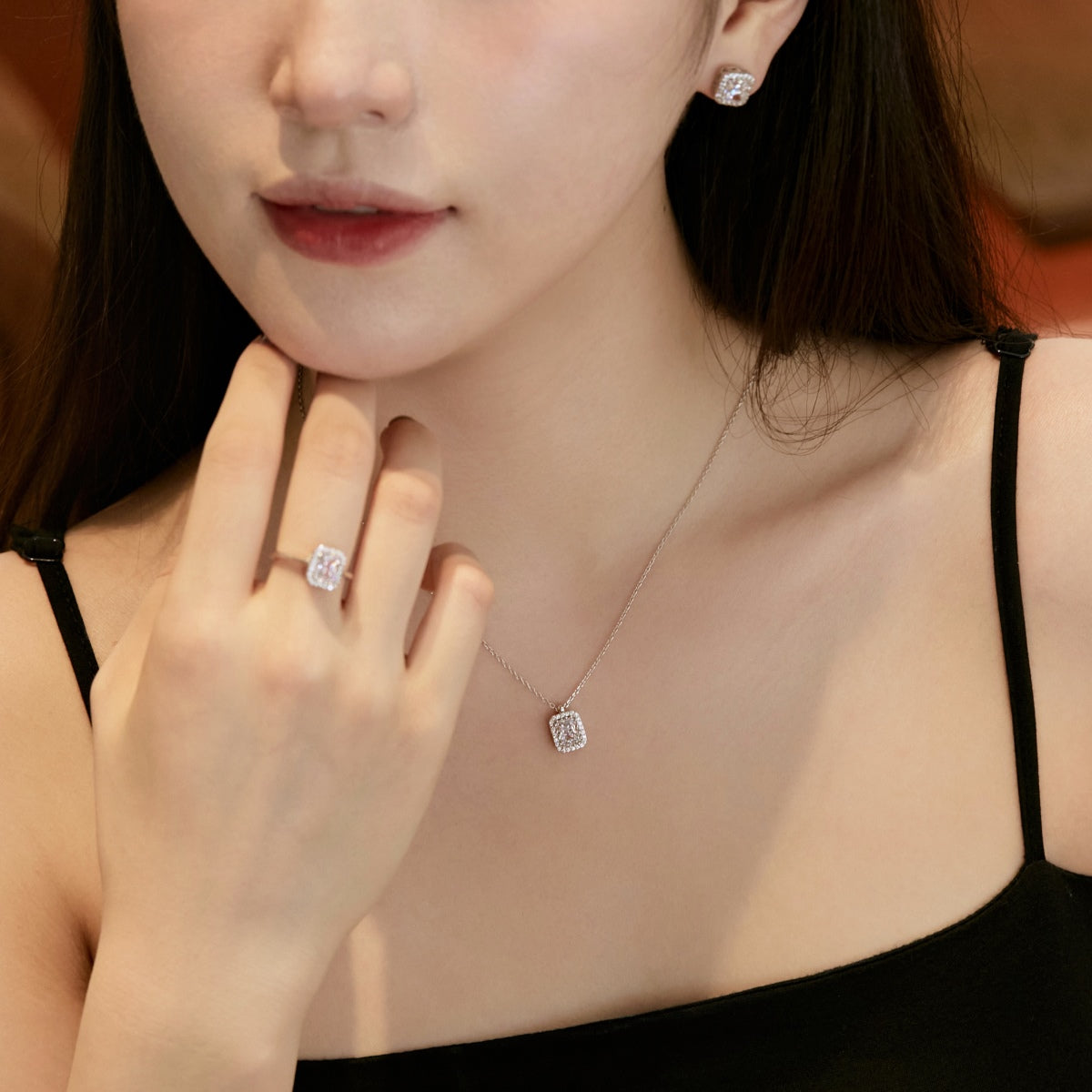 [Regalia jewelry]1.0 Carat Luxurious Dainty Emerald Cut Daily Earrings