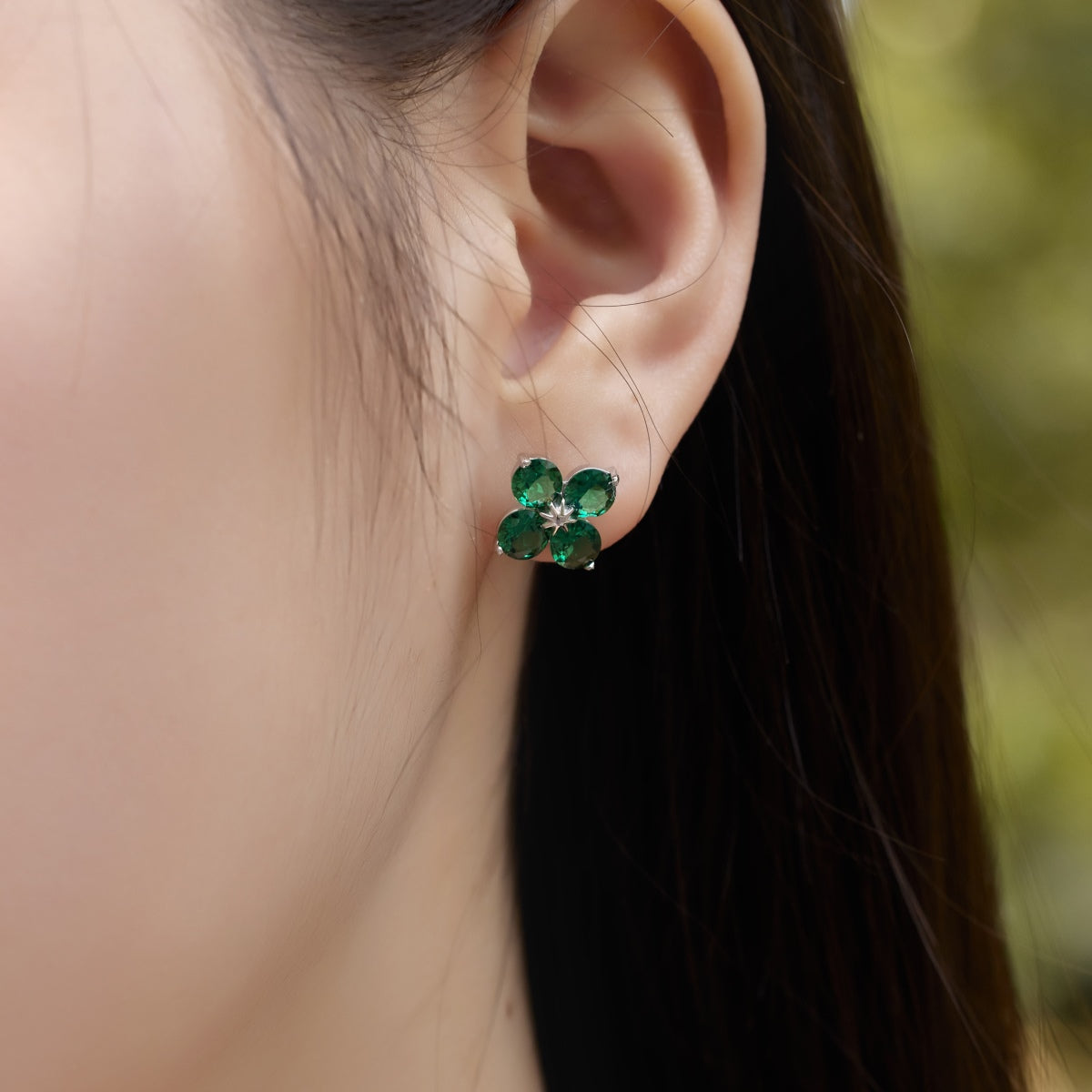 [Regalia jewelry]Four-Leaf Clover Eight-Pointed Star Earrings