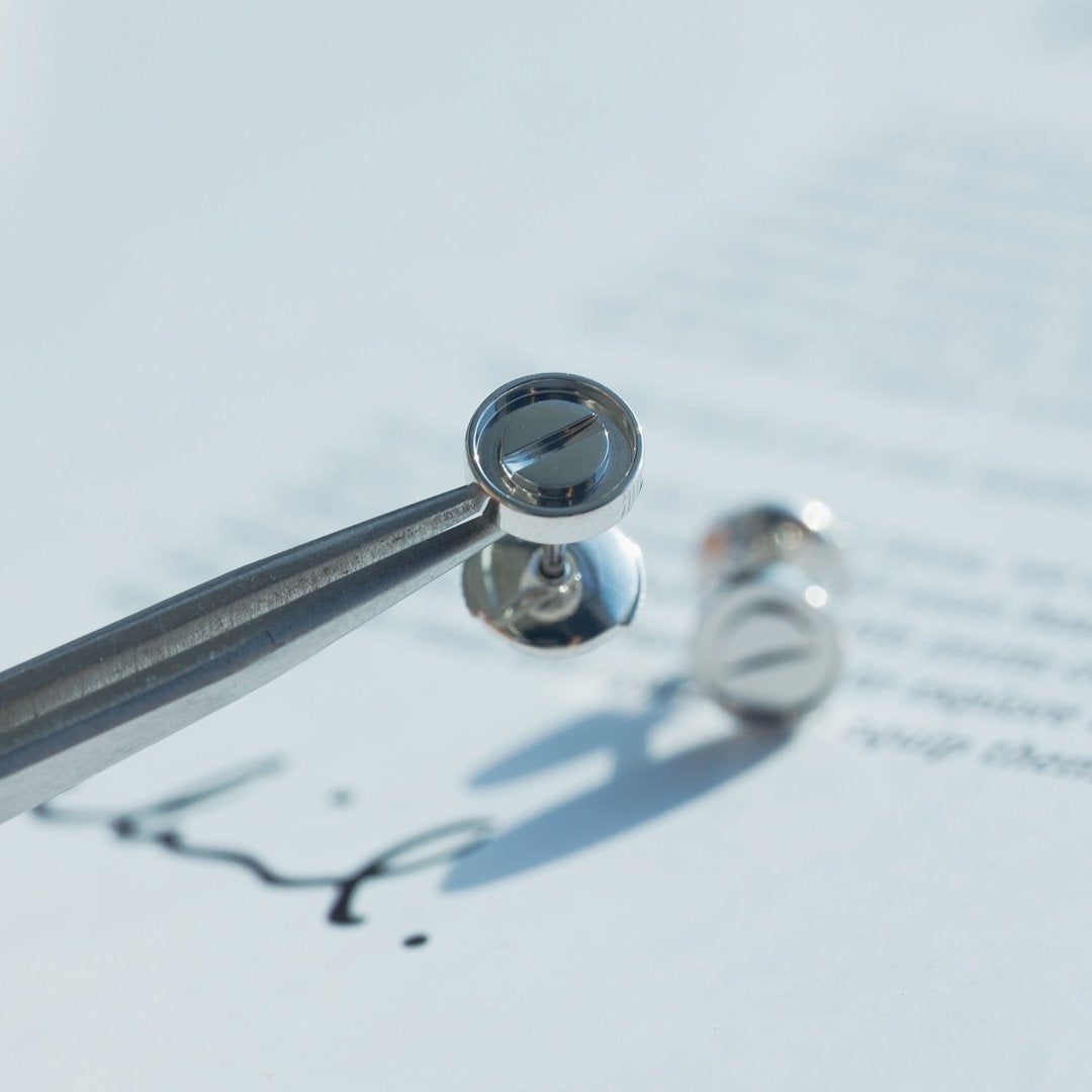 [Regalia jewelry]LOVE EARRINGS SILVER 10MM