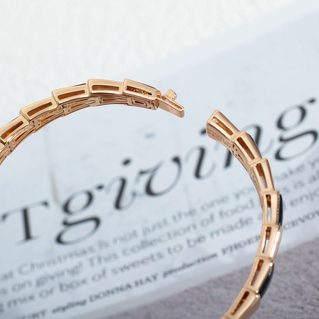 [Regalia jewelry]SERPENTI BRACELET PINK GOLD ONYX