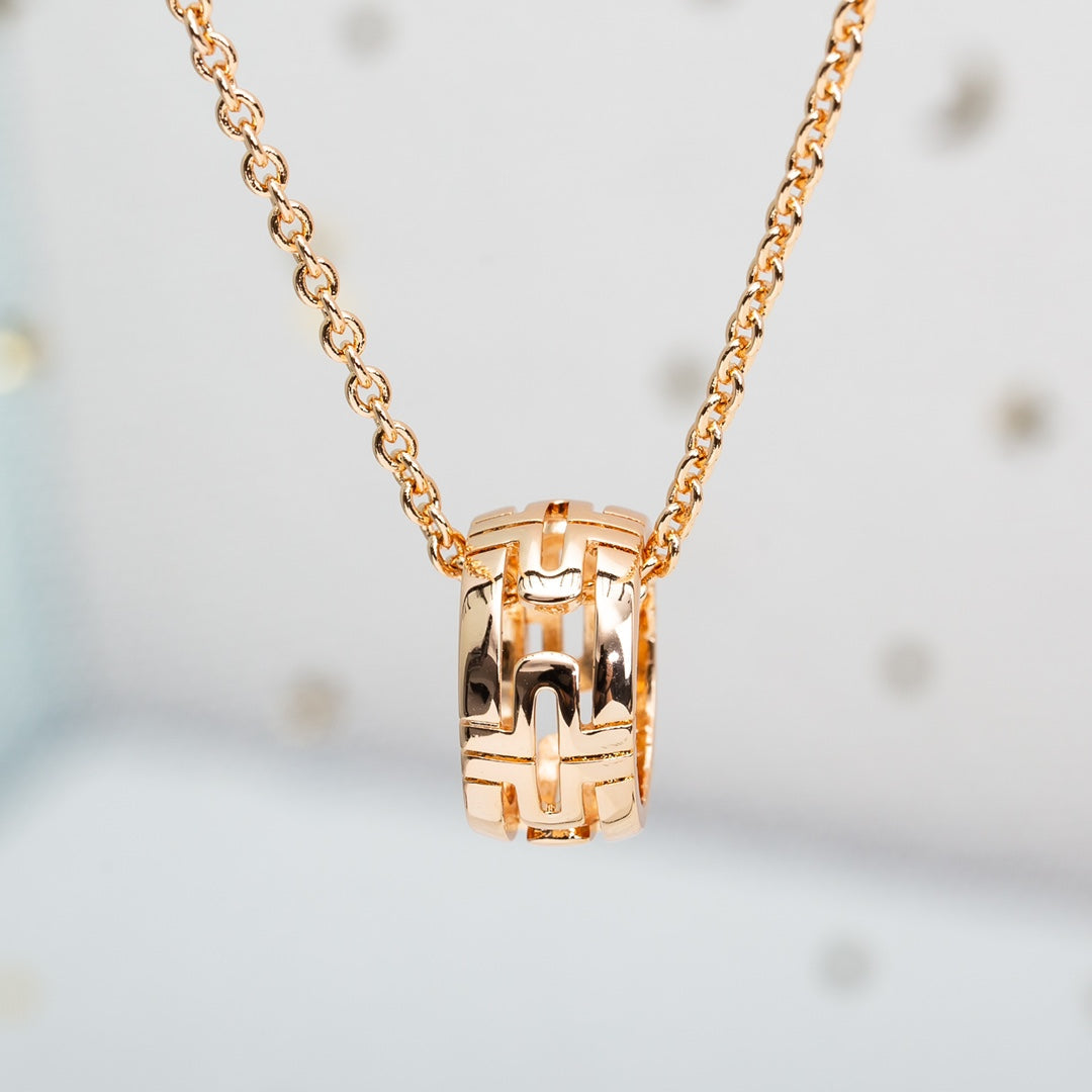 [Regalia jewelry]PARENTESI NECKLACE PINK GOLD
