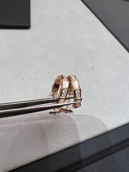 [Regalia jewelry]SERPENTI MOP PINK GOLD EARRINGS