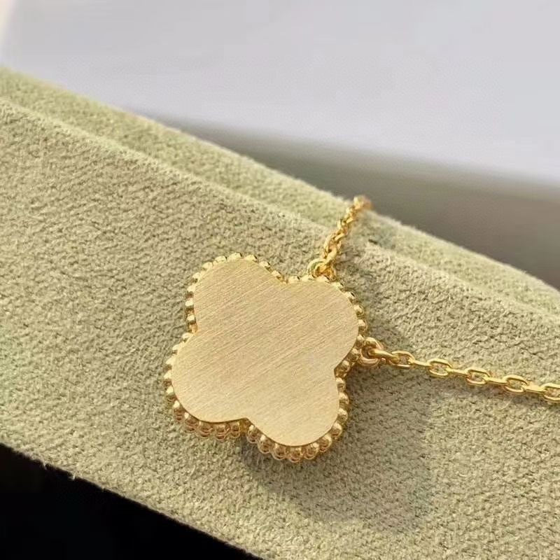 [Regalia jewelry]CLOVER 15MM DIAMOND TURQUOISE NECKLACE