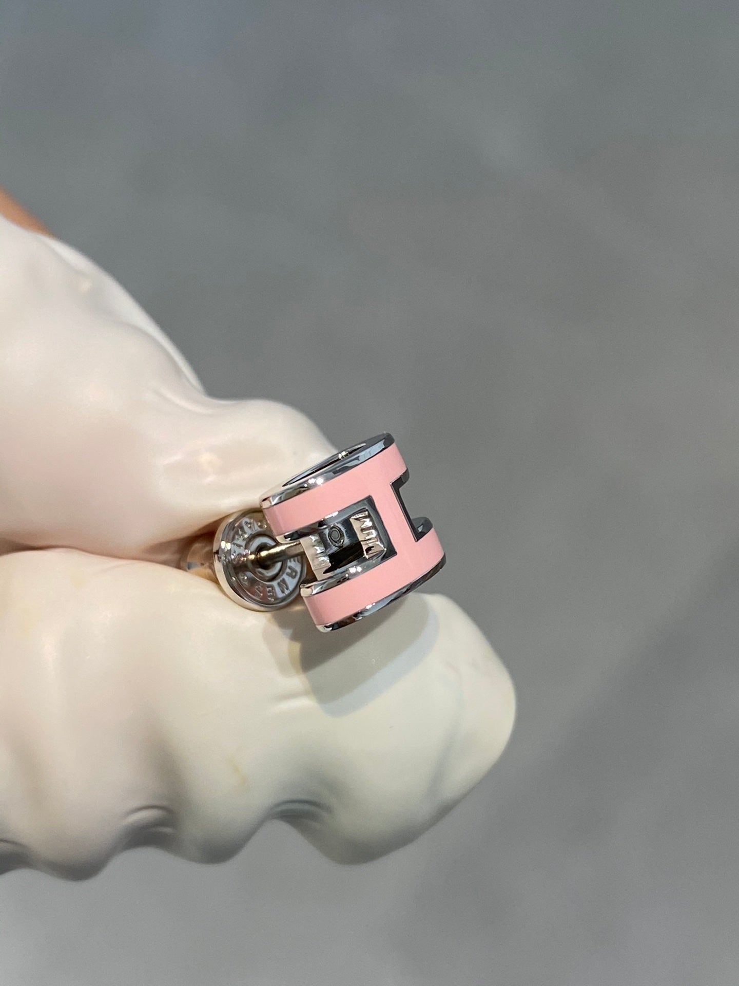 [Regalia jewelry]MINI POP H SILVER EARRINGS PINK