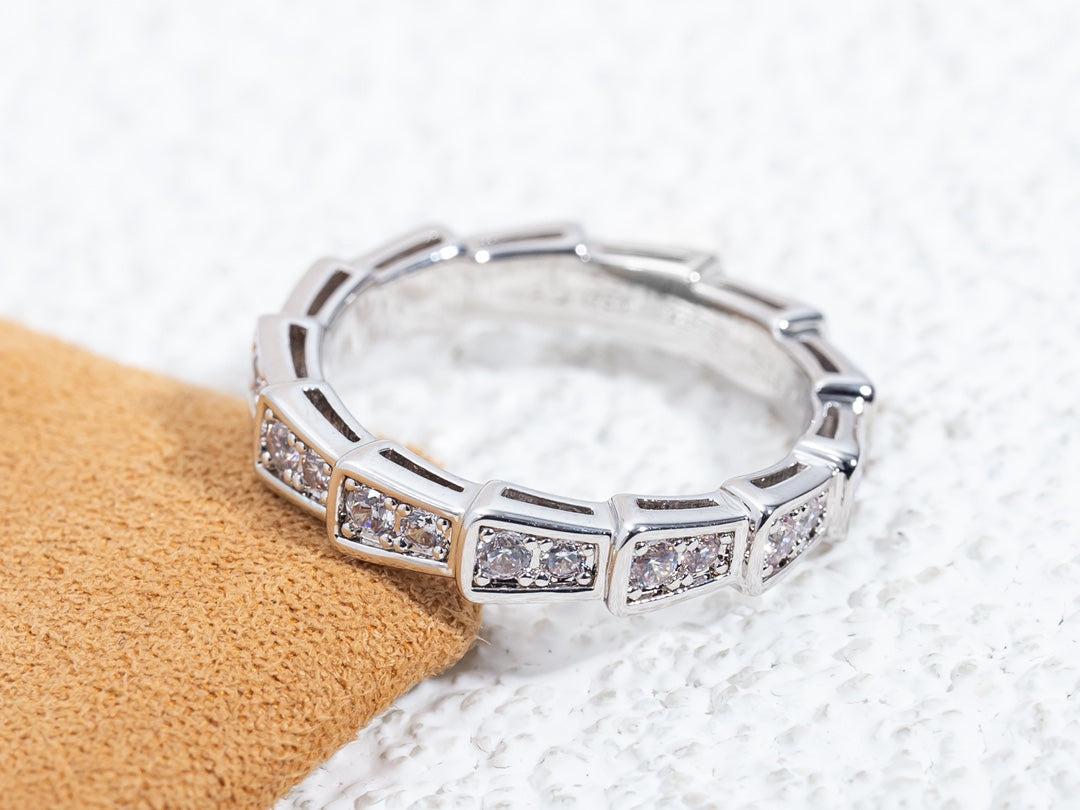 [Regalia jewelry]SERPENTI RING SILVER DIAMOND PAVED 3MM