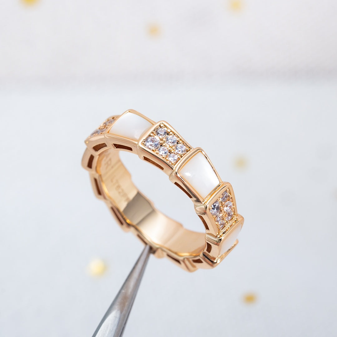 [Regalia jewelry]SERPENTI RING PINK GOLD MOP DIAMOND PAVED 4MM