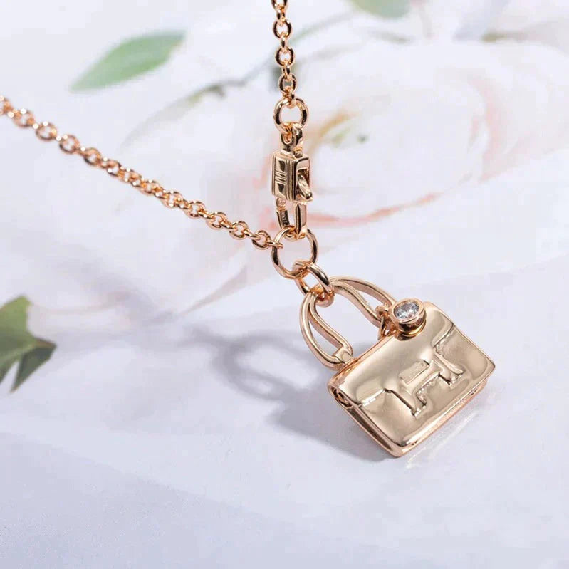 [Regalia jewelry]AMULETTE PEDANT ROSE GOLD NECKLACE