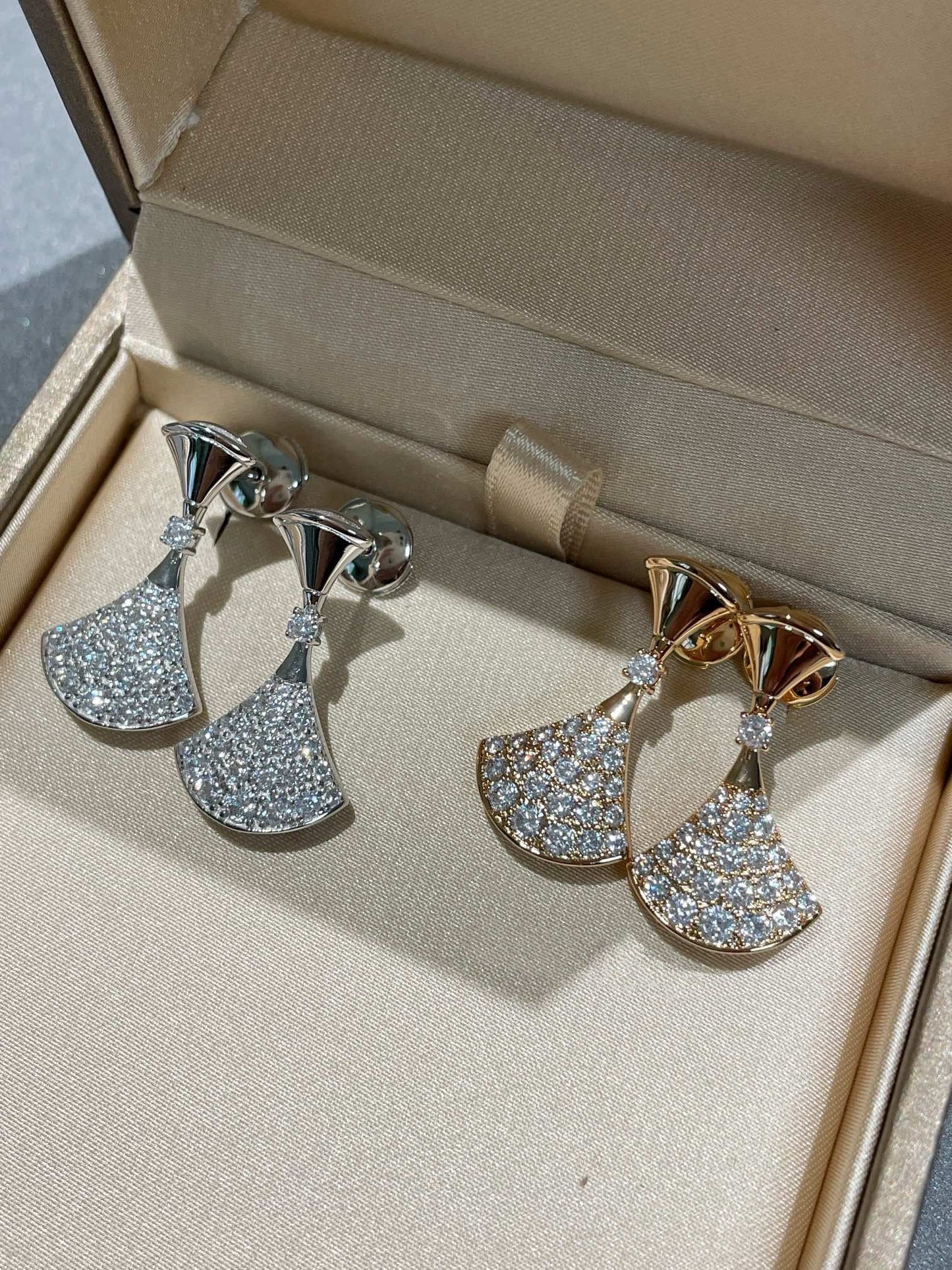 [Regalia jewelry]DREAM EARRINGS DIAMOND