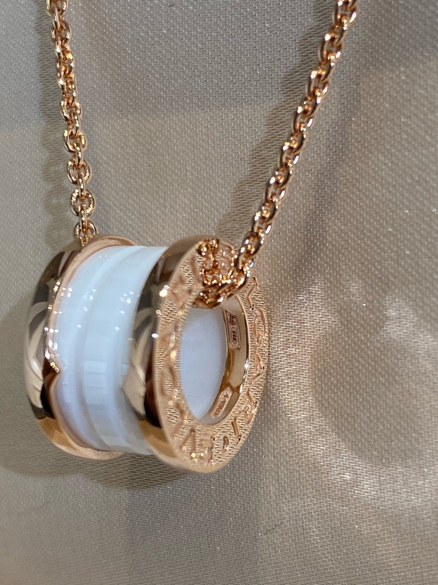 [Regalia jewelry]ZERO 1 WHITE CERAMIC PINK GOLD NECKLACE