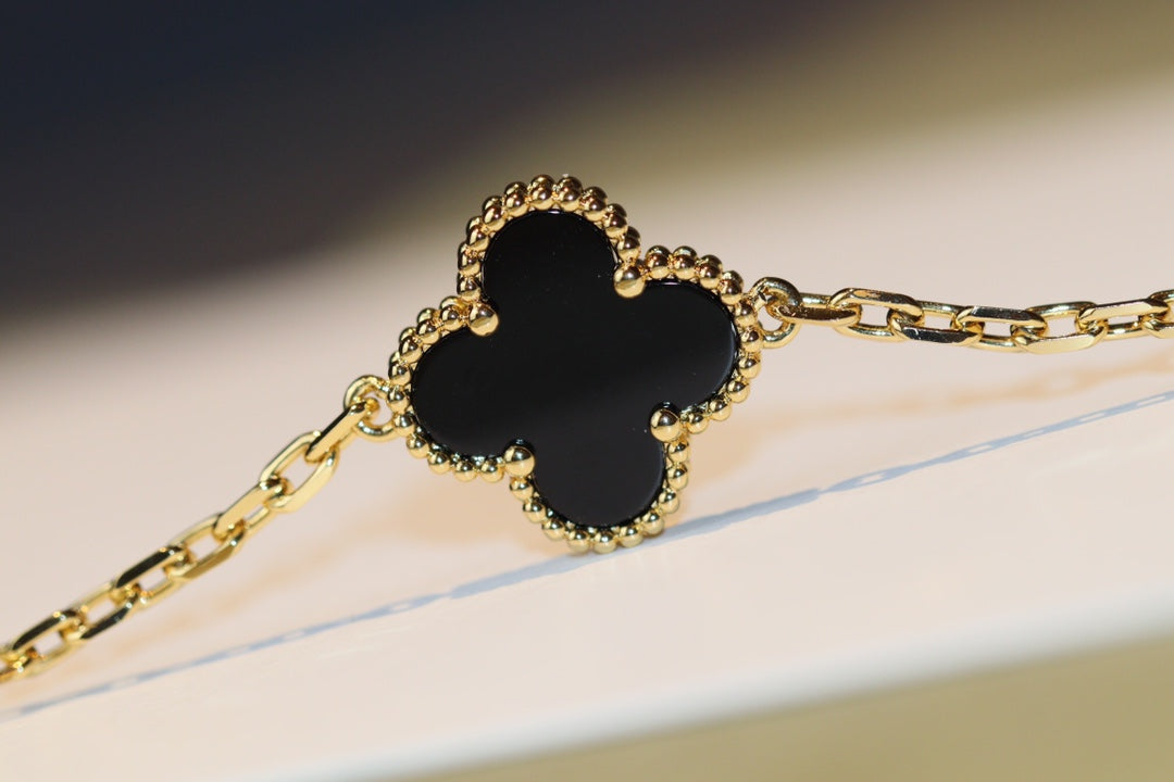 [Regalia jewelry]CLOVER 20 MOTIFS ONYX ROSE GOLD