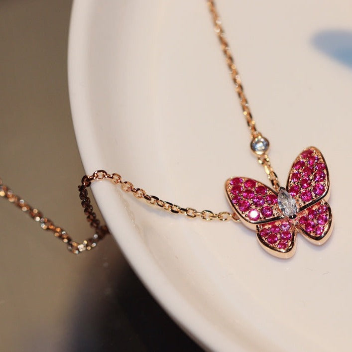 [Regalia jewelry]BUTTERFLY RED DIAMOND ROSE GOLD NECKLACE