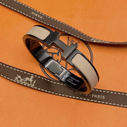 [Regalia jewelry]H BRACELET 12MM BLACK BEIGE CERAMIC