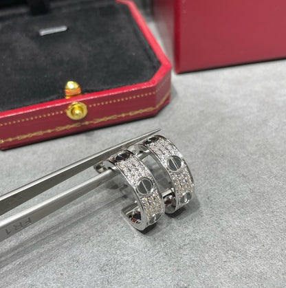 [Regalia jewelry]LOVE CERAMIC DIAMOND PAVED SILVER EARRINGS