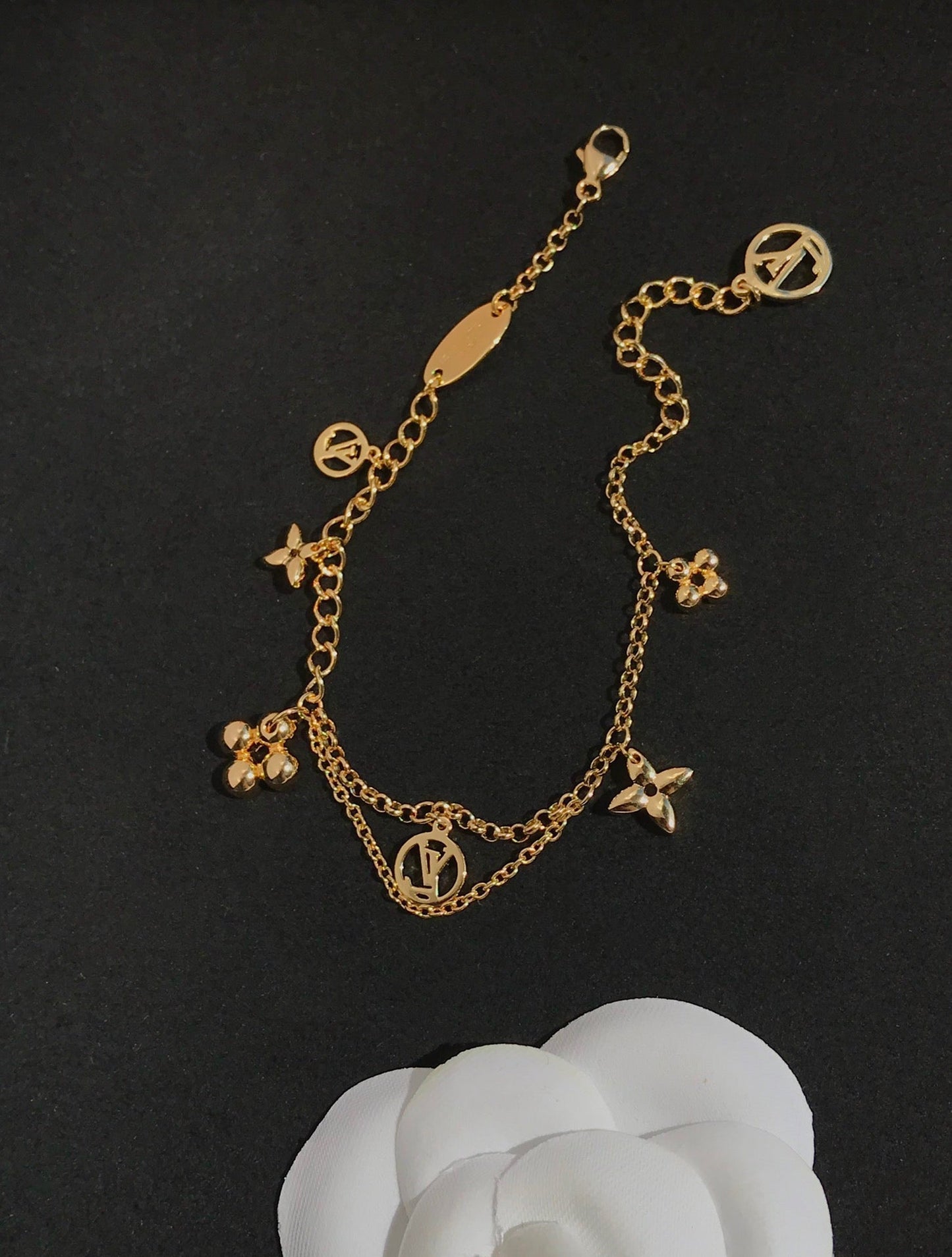 [Regalia jewelry]BLOOMING PINK GOLD MOP BRACELET