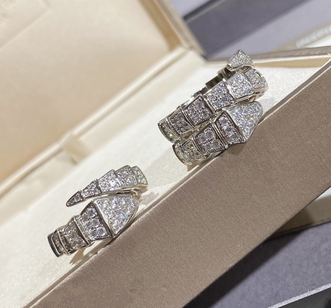 [Regalia jewelry]SERPENTI LARGE RING SILVER DIAMOND PAVED