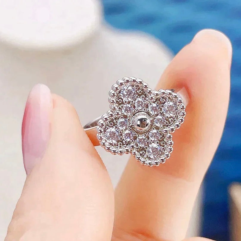 [Regalia jewelry]CLOVER DIAMOND RING