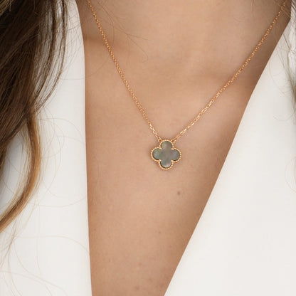 [Regalia jewelry]CLOVER 15MM  GRAY MOTHER OF PEARL NECKLACE