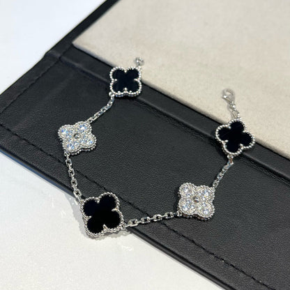 [Regalia jewelry]CLOVER 5 MOTIF ONYXS DIAMOND BRACELET SILVER