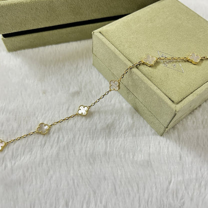 [Regalia jewelry]CLOVER 6 MOTIF WHITE MOP BRACELET