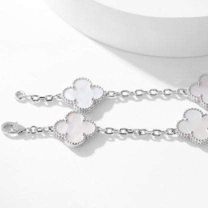 [Regalia jewelry]CLOVERS THE 10-MOTIFS WHITE MOTHER OF PEARL NECKLACE