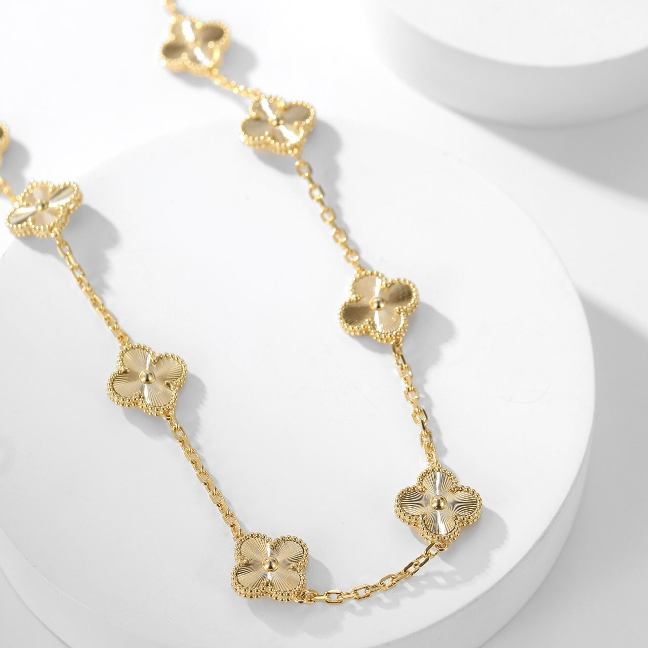 [Regalia jewelry]CLOVERS THE 10-MOTIFS LASER NECKLACE