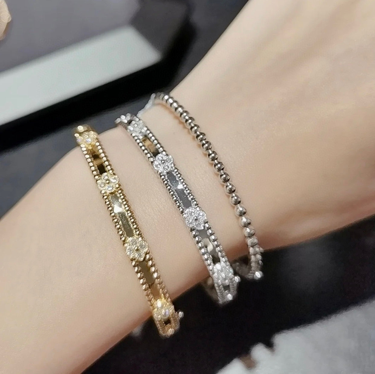 [Regalia jewelry]CLOVER BRACELET 4MM DIAMONDS