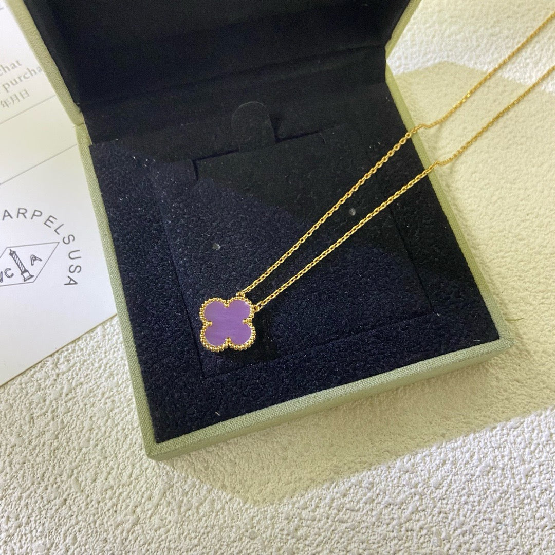 [Regalia jewelry]CLOVER 15MM  PURPLE VIOLET NECKLACE
