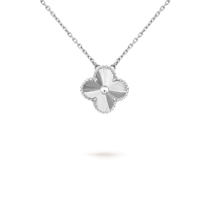 [Regalia jewelry]CLOVER 15MM LASER NECKLACE SILVER