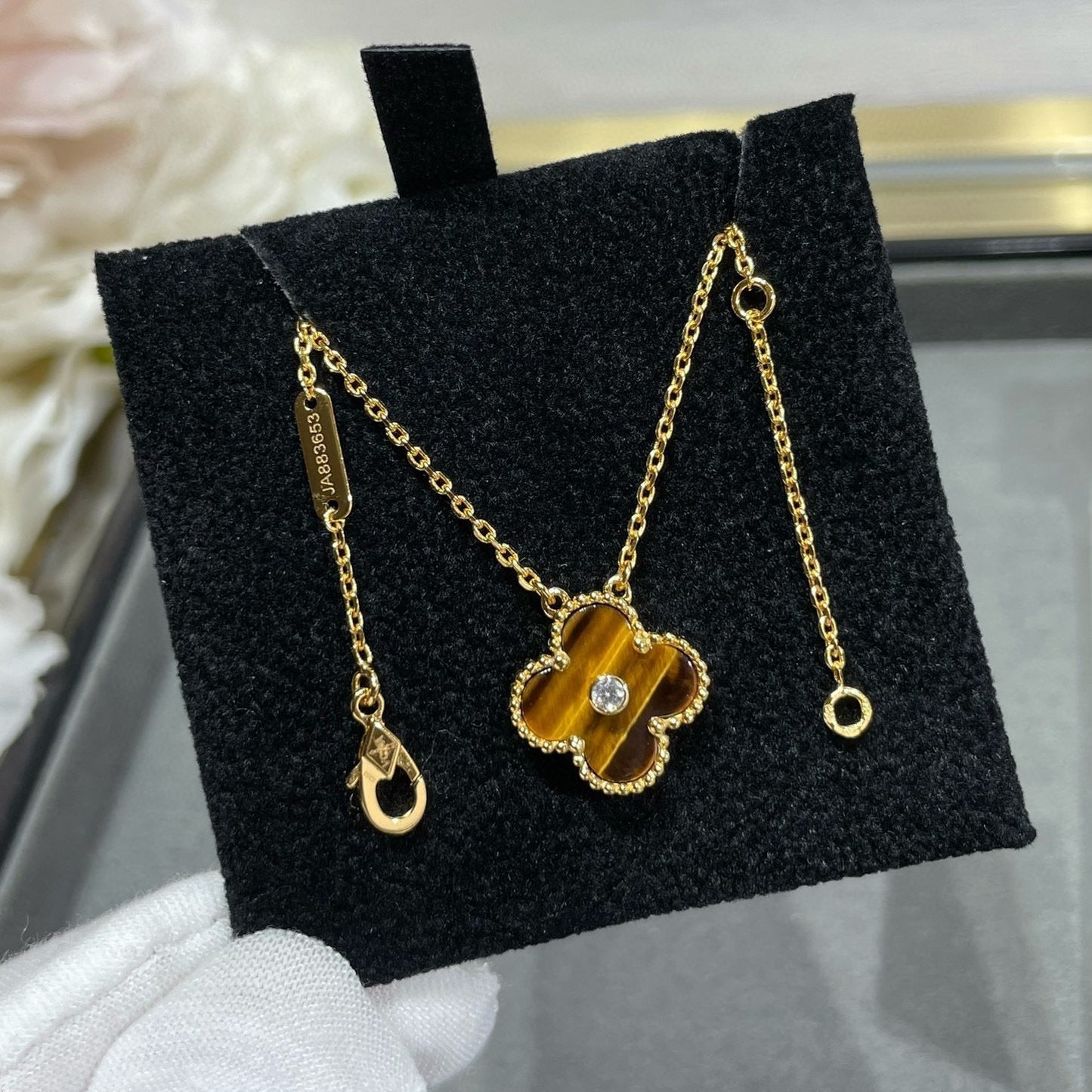 [Regalia jewelry]CLOVER 15MM DIAMOND AND YELLOW TIGER'S EYE AGATE necklace