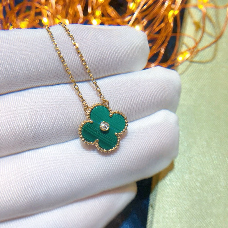 [Regalia jewelry]CLOVER 15MM DIAMOND TURQUOISE NECKLACE