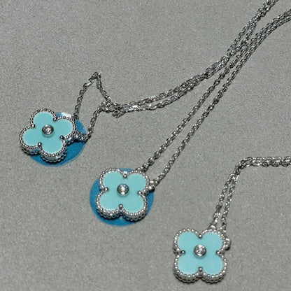 [Regalia jewelry]CLOVER 1 DIAMOND LIGHT BLUE SILVER NECKLACE