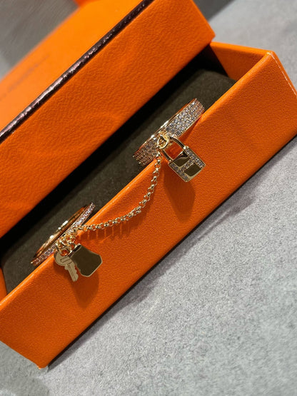 [Regalia jewelry]HM KELLY CLOCHETTE DOUBLE RING IN  WITH DIAMONDS