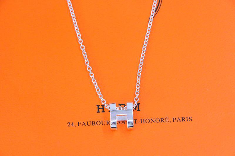 [Regalia jewelry]HM NECKLACE H LETTER OVAL SERIES