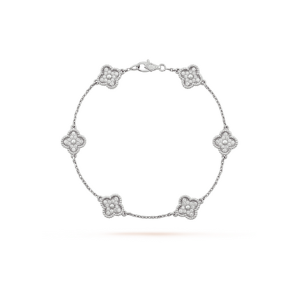 [Regalia jewelry]CLOVER 6 MOTIF SILVER DIAMOND BRACELET