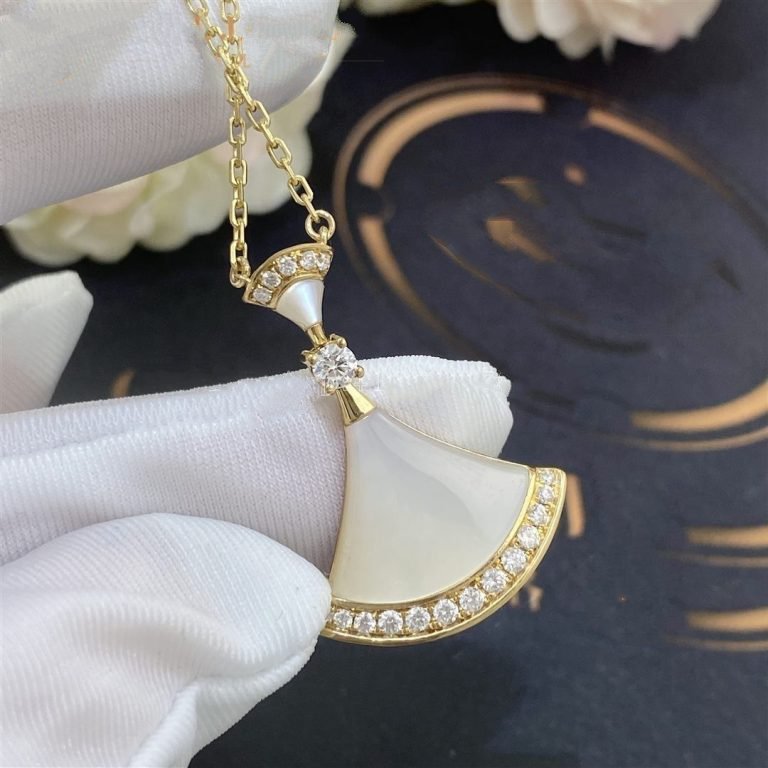 [Regalia jewelry]DREAM NECKLACE MOP GOLD DIAMOND