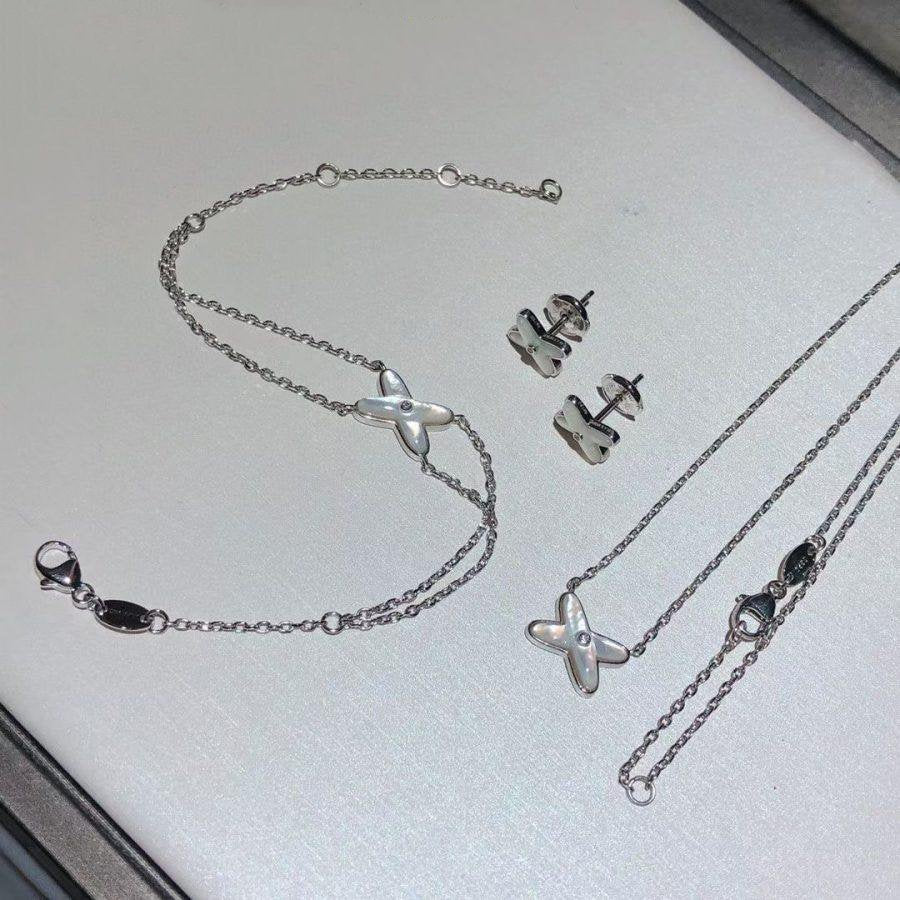 [Regalia jewelry]JEUX BRACELET WHITE MOP SILVER 1 DIAMOND