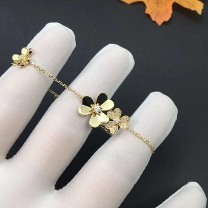 [Regalia jewelry]FRIVOLE GOLD 5 FLOWERS BRACELET