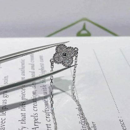 [Regalia jewelry]CLOVER  SINGLE FLOWER BRACELET SILVER